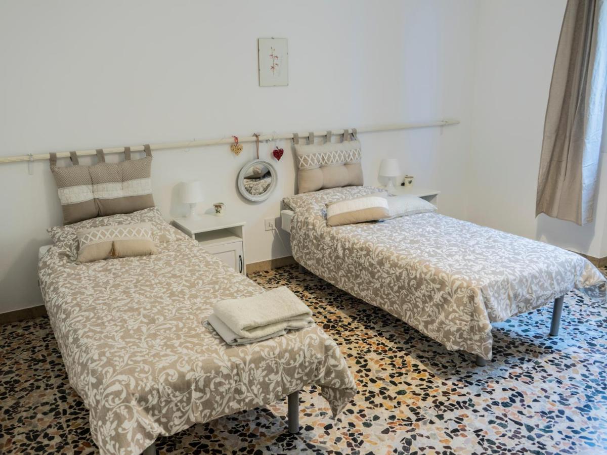 Family Dream Dante Apartment Равена Екстериор снимка